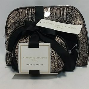 Adrienne Vittadini 3-Piece Cosmetic Set